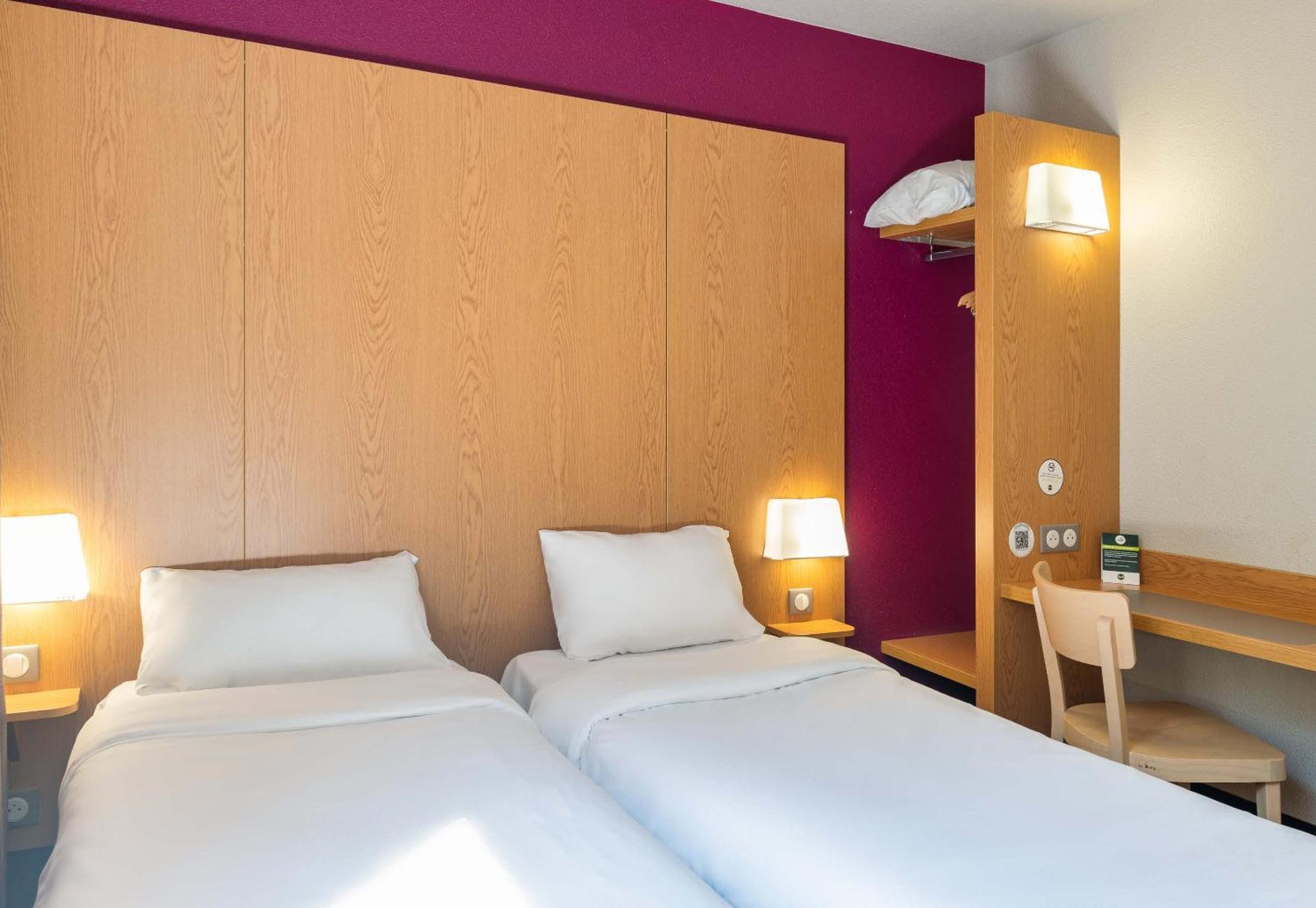 B&B HOTEL Lyon Caluire Cité Internationale Esterno foto